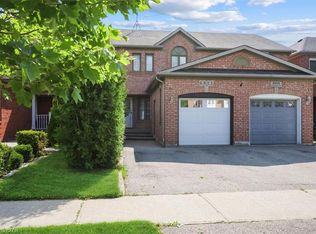 6911 Bansbridge Cres, Mississauga, ON L5N6T1