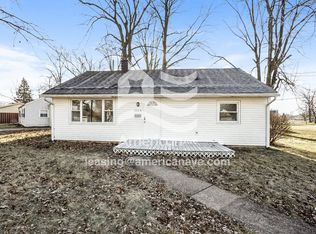 2462 E 41st St, Lorain, OH 44055