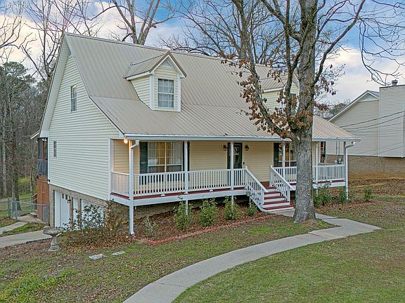 2nd image of 2208 Deer Run Ln