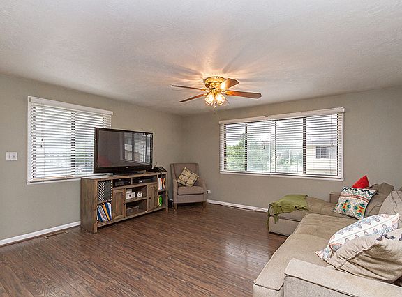 5th image of 1324 Yarmouth Ct #1324