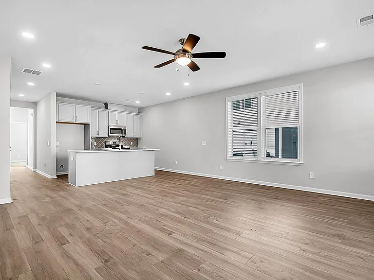 482 Green Fern Dr — Photo 9