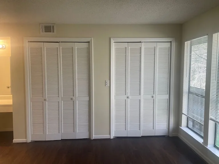 114 Cedar Cove Ln — Photo 7