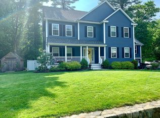 34 Lindor Rd, North Reading, MA 01864