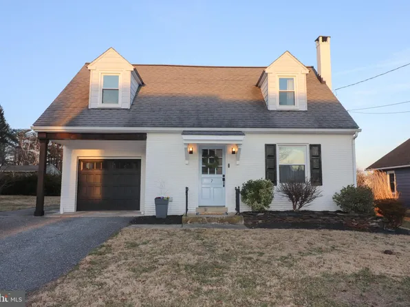 7 Pleasant View Ave, Willow Street, PA 17584