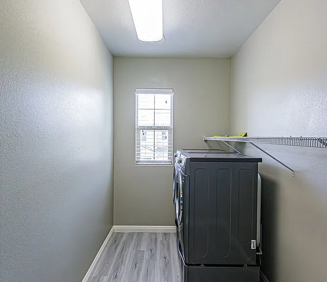 8538 Helvetia Ln — Photo 29