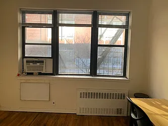 Rented by Salon Realty Corp