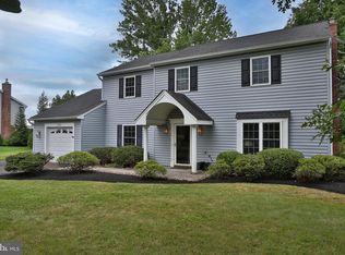 1574 Grey Ln, Warminster, PA 18974
