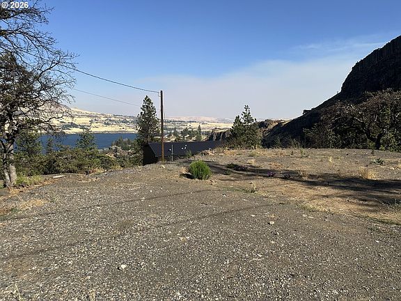 2nd image of 4545 Basalt St W