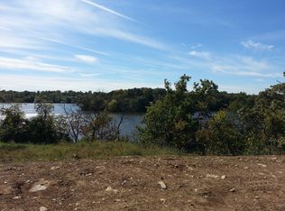 1764 NE Blue Heron Dr, Lees Summit, MO 64086