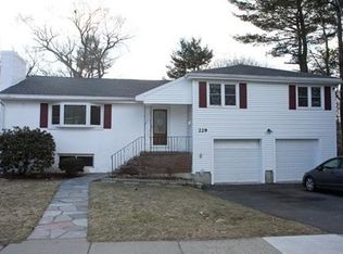 229 Dedham St, Newton, MA 02461