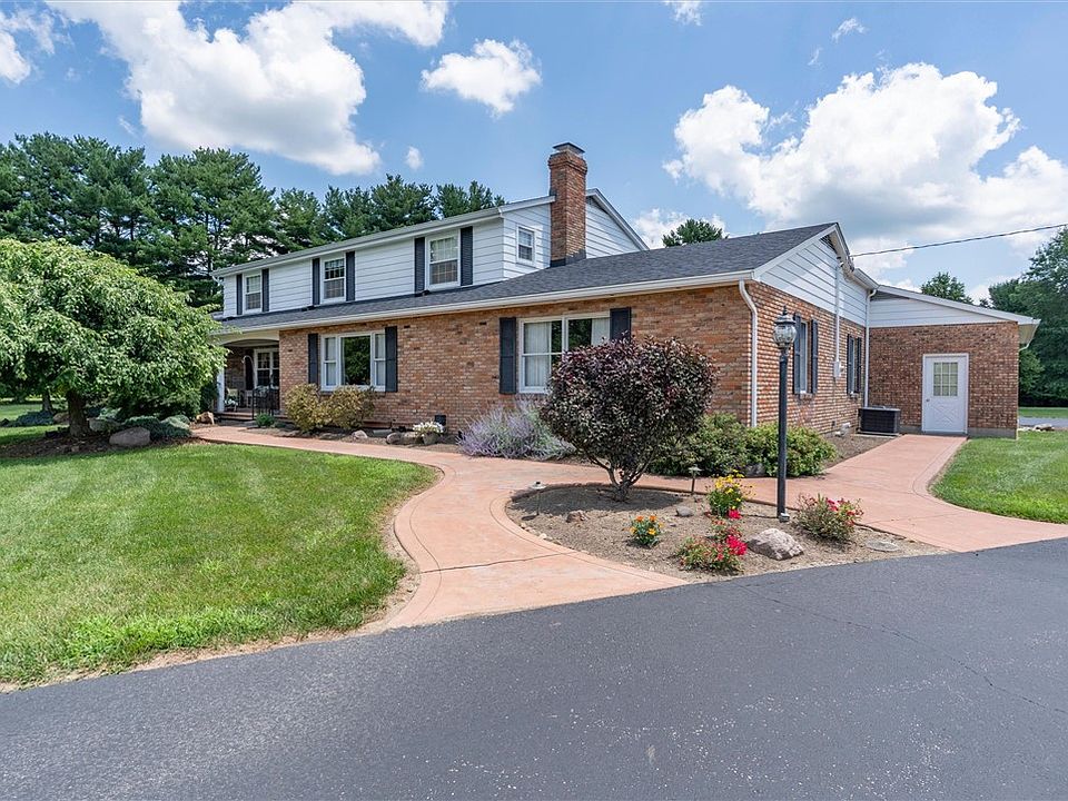 1st image of 130 Westover Dr