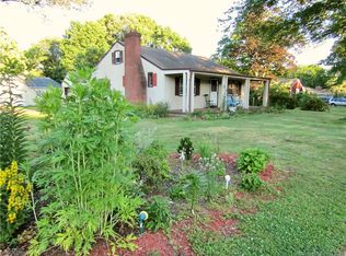 54 Short Beach Rd, Branford, CT 06405