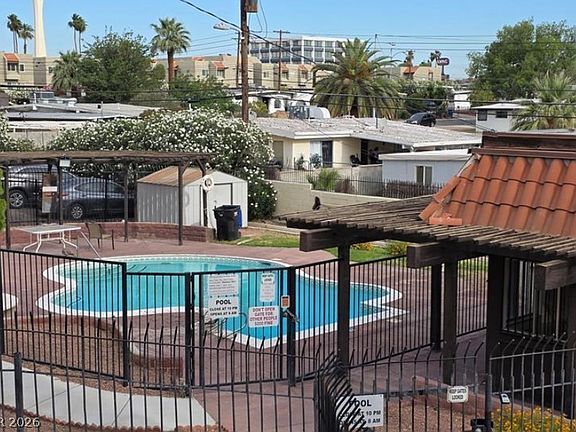 3rd image of 1440 Vegas Valley Dr APT 8