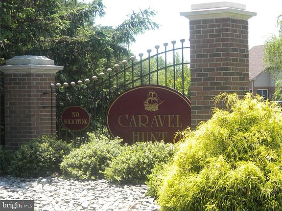 2nd image of 9 Cheryl Dr