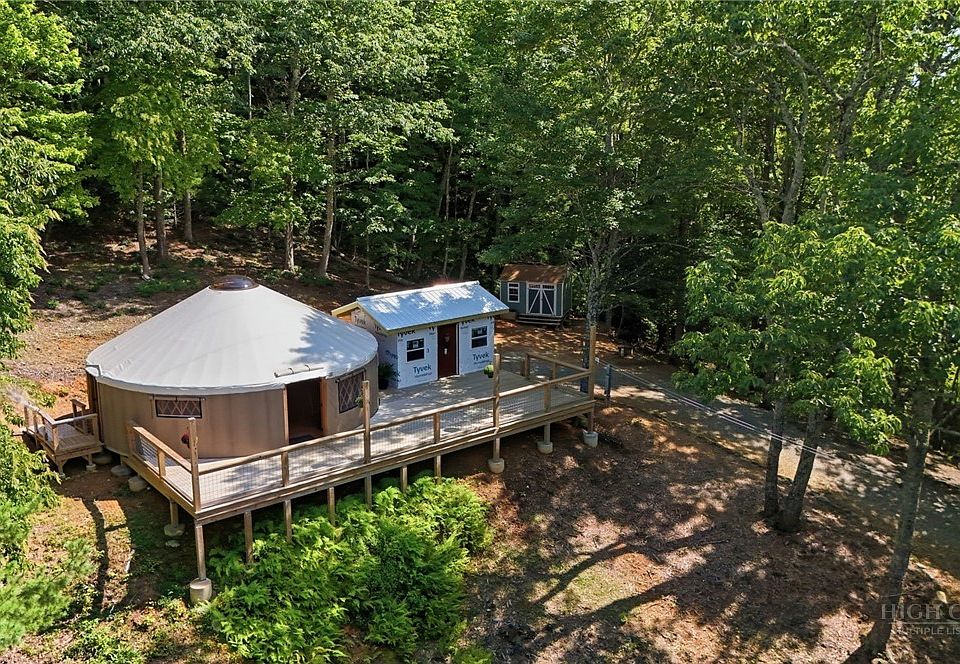 1st image of 5995 Sampson Road