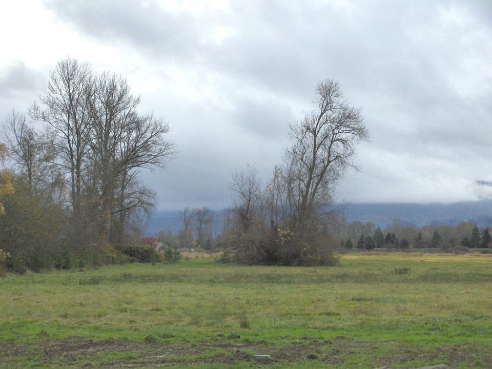 2nd image of 0 Little Island Ln Lot 4