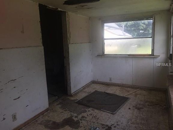 2nd image of 535 Pine St