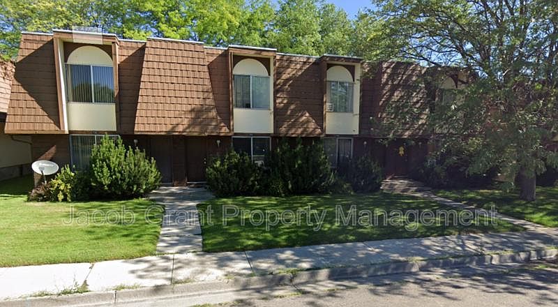 1st image of 736 Whittier St #736