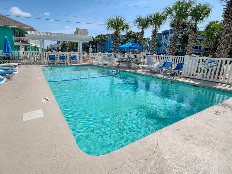 627 N Waccamaw Dr #309 — Photo 4