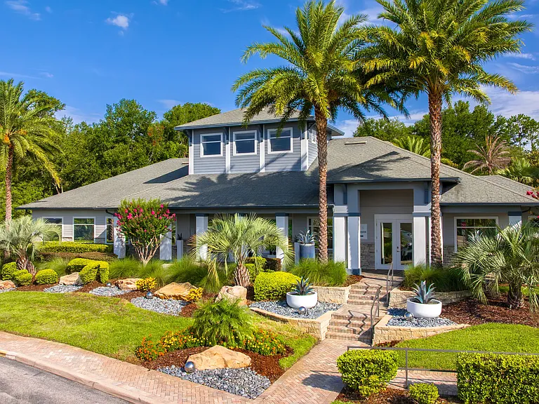 Surrounded by vibrant greenery and elegant architecture, our clubhouse sets the tone for upscale apartment living in Mount Dora.