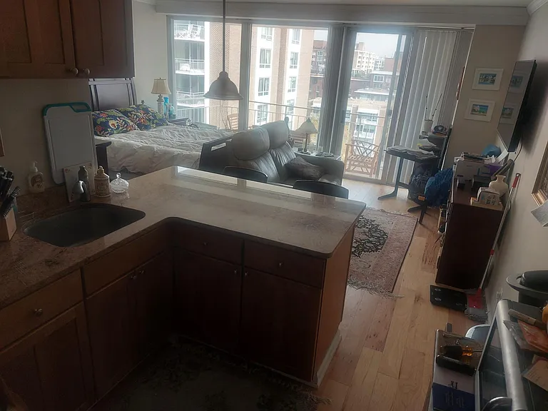 1435 4th St SW #B616 — Photo 1