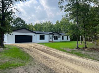 1901 Red Rose Dr, Bemidji, MN 56601