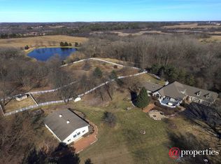 6754 Cobble Creek Dr, Lake Geneva, WI 53147