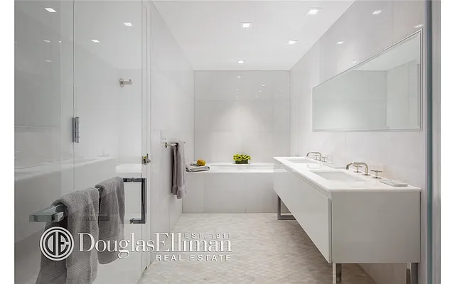 Sold by Douglas Elliman | media 26