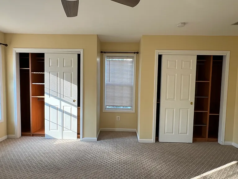 514 Coventry Dr — Photo 35