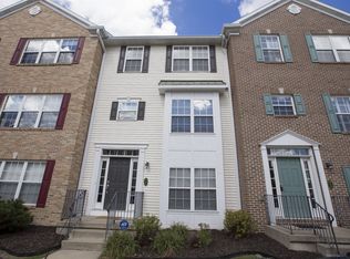 121 Clancey St, South Bend, IN 46637