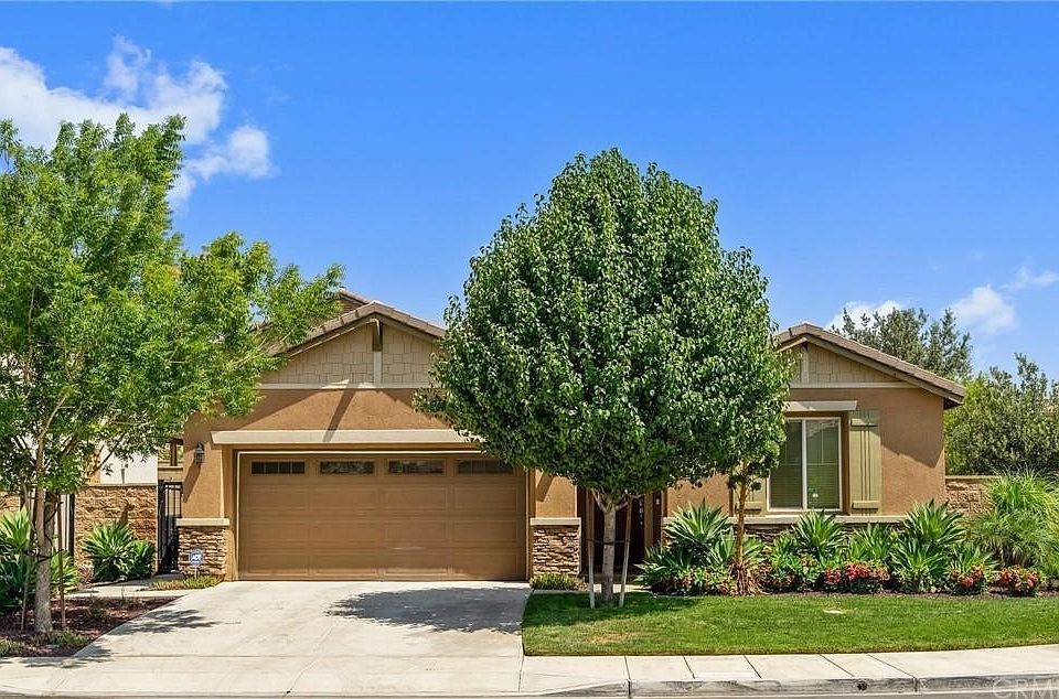 1st image of 15358 Chive Ln