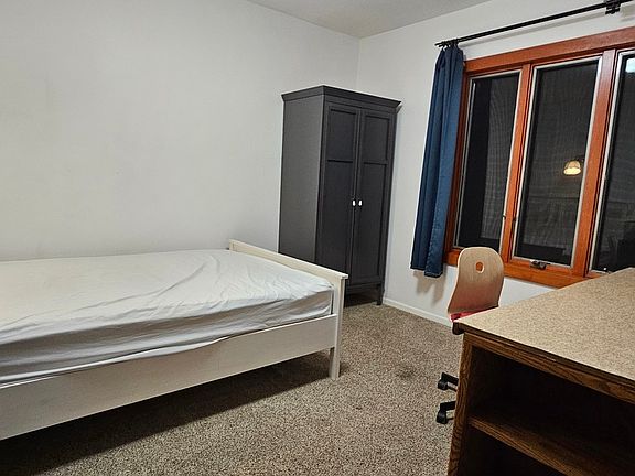3rd image of 2472 Virginia St #B