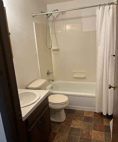 main upstairs bathroom