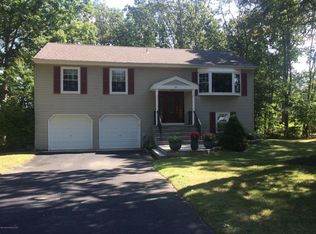 99 Buckingham Dr, Jackson, NJ 08527
