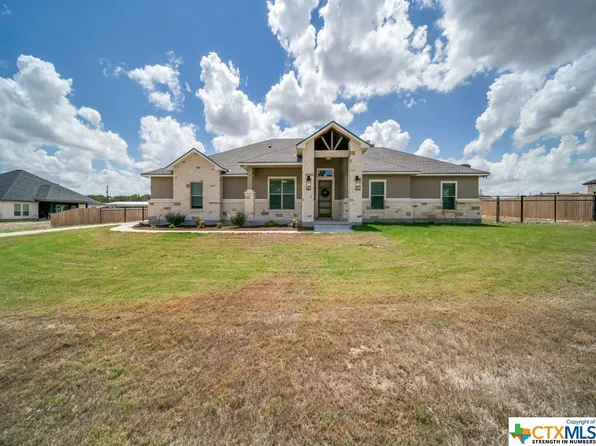 205 Cibolo Way, La Vernia, TX 78121