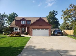 6986 Jennifer Ct, Niagara Falls, NY