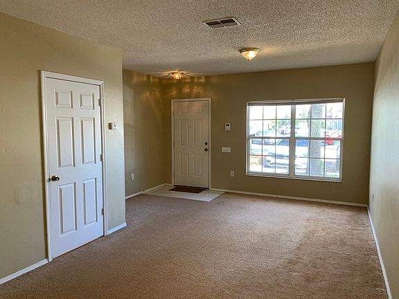 3rd image of 8551 Hunters Key Cir #8551