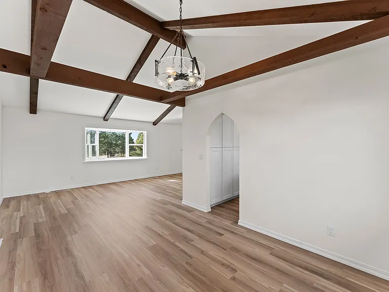 3204 Valley Hi Ave — Photo 11