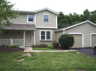 2615 S Harbor Dr, Maineville, OH 45039