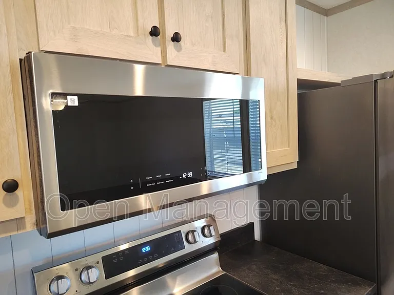40 Erin Ln #40 — Photo 7