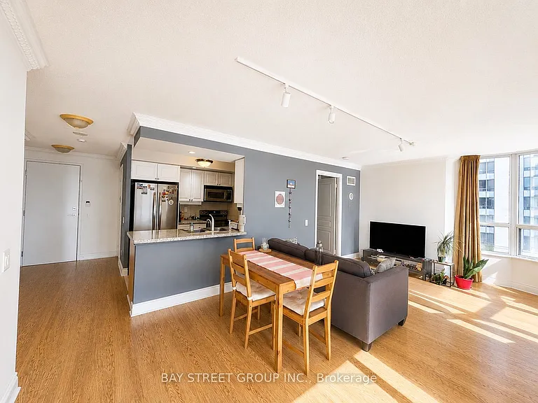 10 Northtown Way #505 — Photo 12