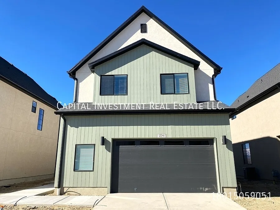 Building Photo - 11541 S Engelmann Dr