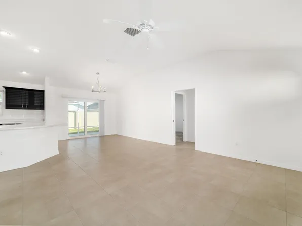 1000 Outridge Loop, The Villages, FL 32163