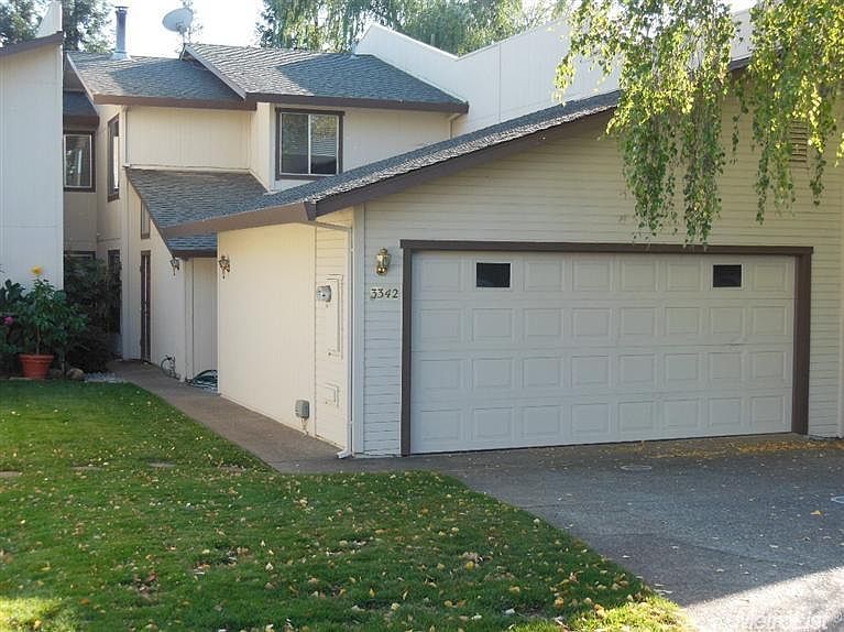 1st image of 3342 Bow Mar Ct