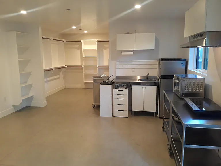 2010 Broadway St #2 — Photo 11