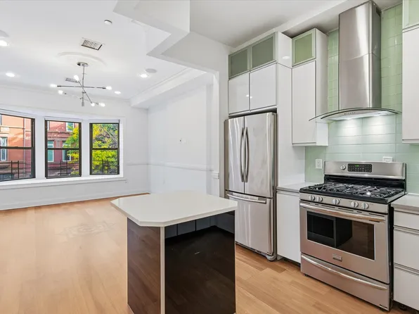 312 West 138th Street image 9 of 23