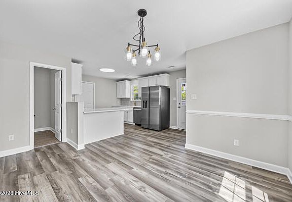 3rd image of 264 Inverness Drive