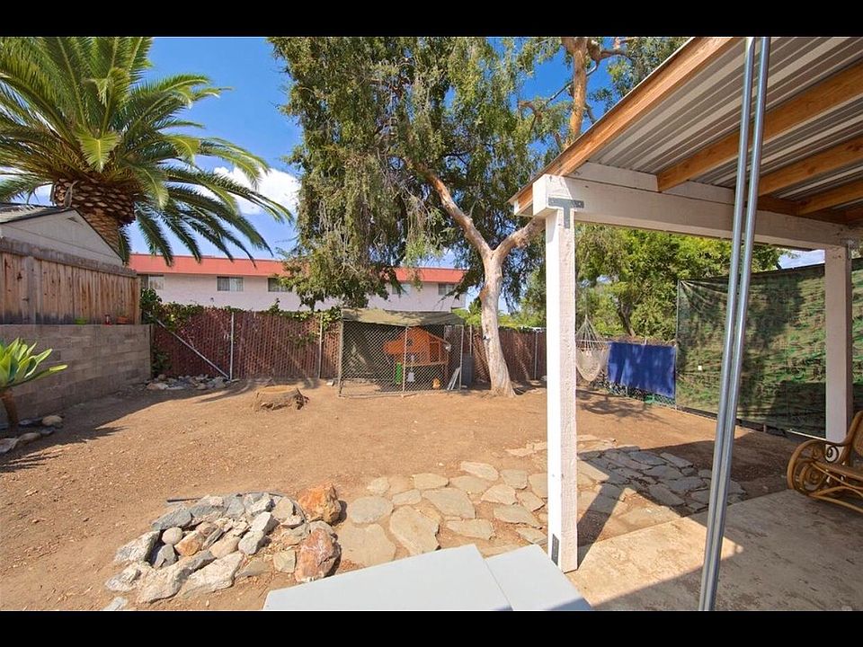 1st image of 2720-22 Skyline Dr