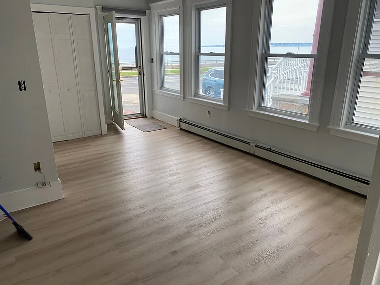 7A Lynn Shore Dr #7A — Photo 6