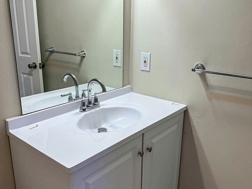 28225 Raleigh Crescent Dr, photo 26